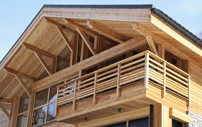 Détail du chalet à ossature bois, maison architecte ste foy tarentaise